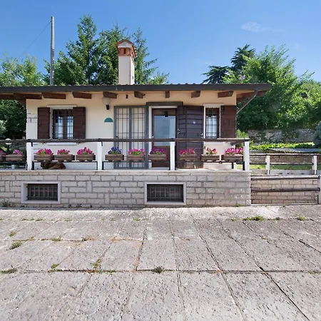 Casa Delle Delizie Сasa de vacaciones SantʼAmbrogio di Valpolicella